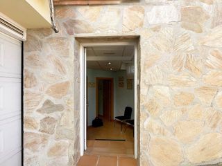 Local comercial en alquiler en Los Pacos en Fuengirola