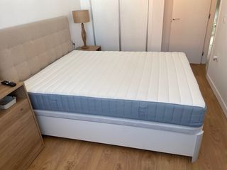 Cabecero de cama beige
