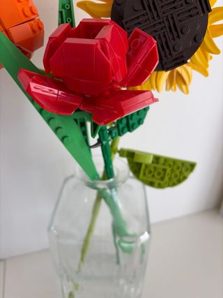 Fiori LEGO in vaso di vetro