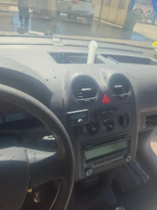 Volkswagen Caddy 2010