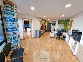 Oficina en venta en Calvario - Santa Rita en Vigo
