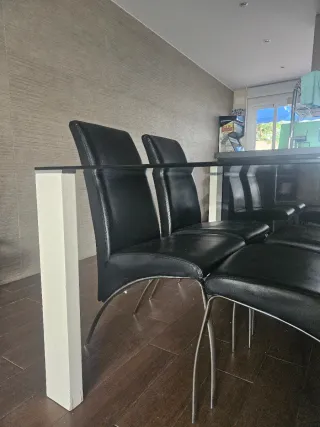4 Sillas Salón Piel Sintética y metal