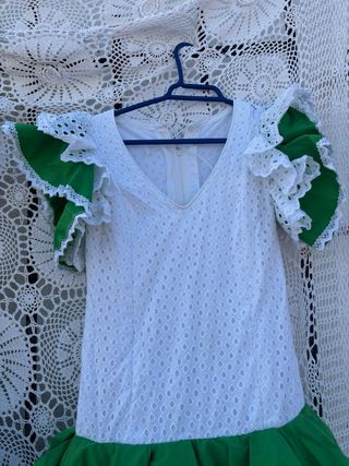 Traje de Flamenca Blanco y Verde