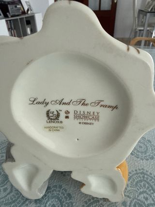 Figura porcelana Dama y Vagabundo