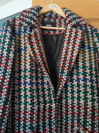 Abrigo ONLY cuadros multicolor