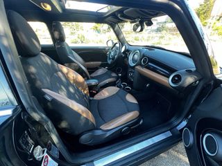 MINI Cooper 2011
