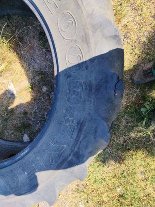 Neumático de tractor