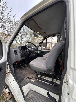 grua porta coches con carnet B