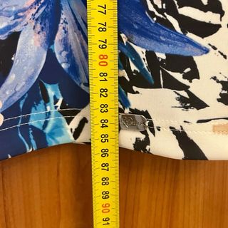 Abito Anima Gemella floreale con pietrew