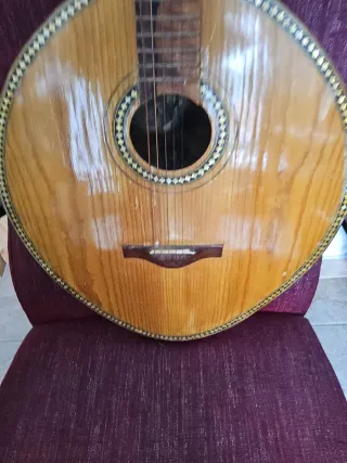 Mandolina cuerpo forma de tortuga