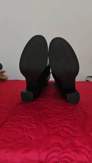 Stivali alti Lora Ferres similpelle neri