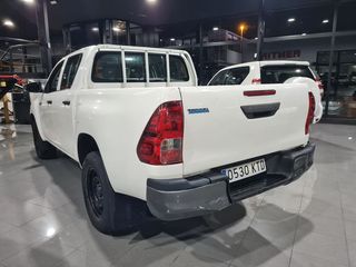 Toyota Hilux Doble Cabina 2.4 150D 4x4 GX Plus