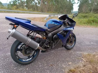 Yamaha R1