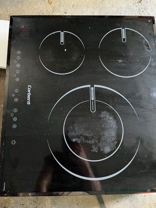 Placa Inducción Corberó 3 fuegos