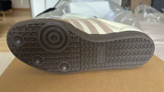 Adidas Beige/Marrón Zapatilla Deportiva