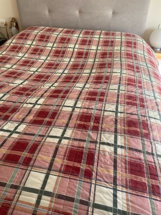 Colcha fina cama 1.35