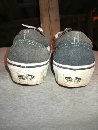 Zapatillas Vans Old Skool Negras y Blancas