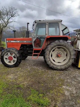 Tractor Massey Ferguson 1114