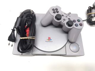 E57604-0 Sony Playstation 1