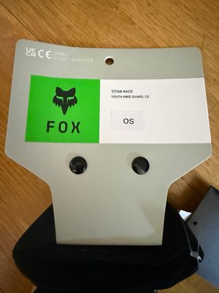 Rodilleras Fox Titan Race Niños