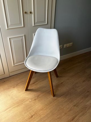 Escritorio madera y metal con cajonera