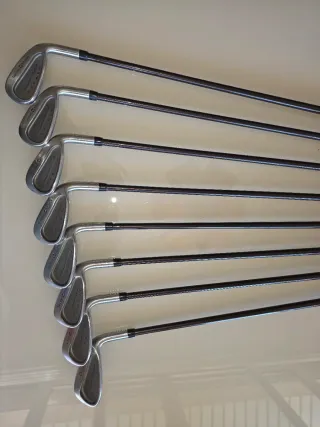 Set Palos Golf Taylor Made Burner Grafito