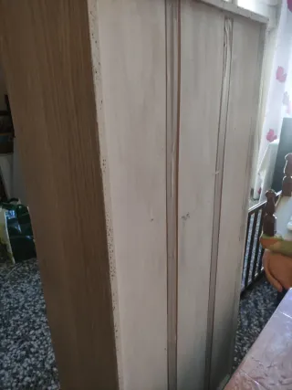 Mueble de almacenaje de madera