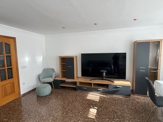 Alquilo piso Cuevas de San Jose y Playa Cerca.