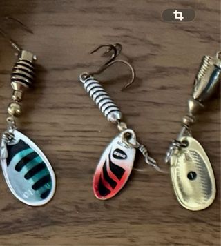 33 Cucharillas trucha REGALO CAÑA 75 cm y la caja