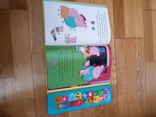 Libro interactivo Peppa Pig