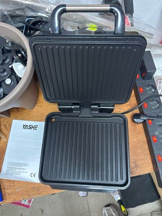YASHE Grill Sandwichera Plancha Eléctrica