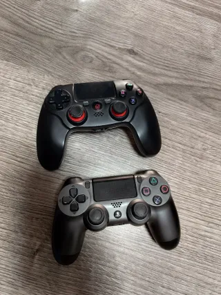 Consola PS4 (PlayStation 4) Negra + 2 Mandos