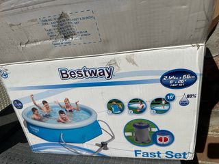 Piscina 244x66 cm A estrenar !