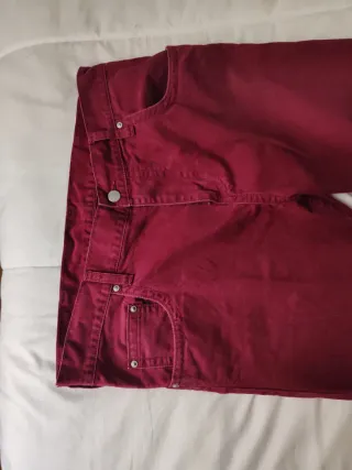 Pantalón Carhartt Rojo/ me lo he puesto 2 veces