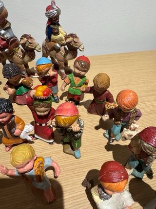 Figuras Belén cabezones antiguas