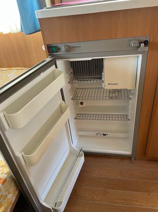 Caravana Sun Roller 370 DD 750kg (2010) Negociable