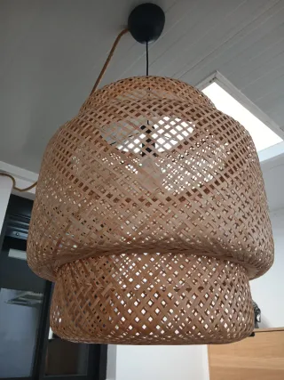 Lámpara de bambú para comedor