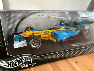 Renault R23 Fernando Alonso 1/18 Hotwheels
