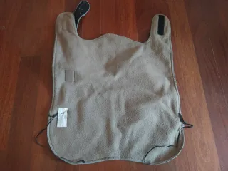 Capa impermeable Trixie para perros negra