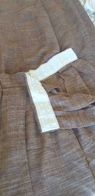 Cortinas marrón y beige