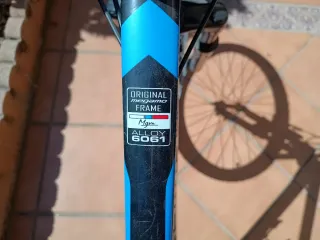 Bicicleta Megamo Alloy 6061