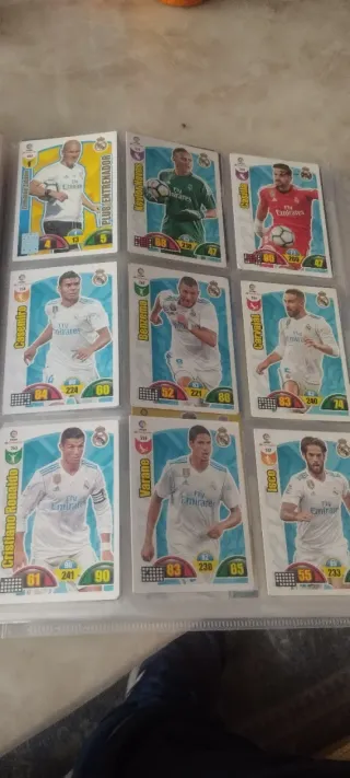 Cromos de fútbol RM y FCB II