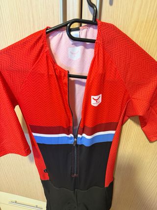 Tritraje Triatlón Taymory