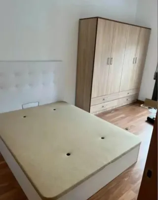 Canapés y colchones nuevos