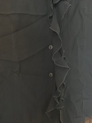 Blusa Zara negra semitransparente volantes