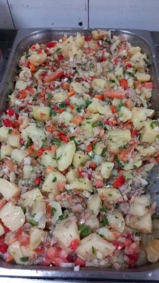 Equipo Cocinero y Pinche El Rocío