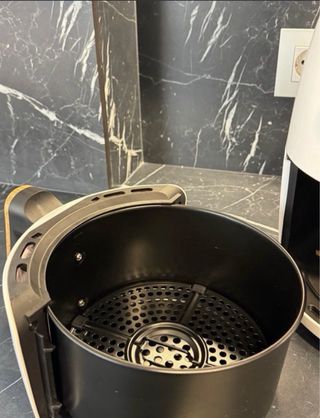 Freidora de Aire Bergner 2L nueva