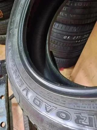 235 60 R18 103V M+S Kumho - 1 neumático sin uso