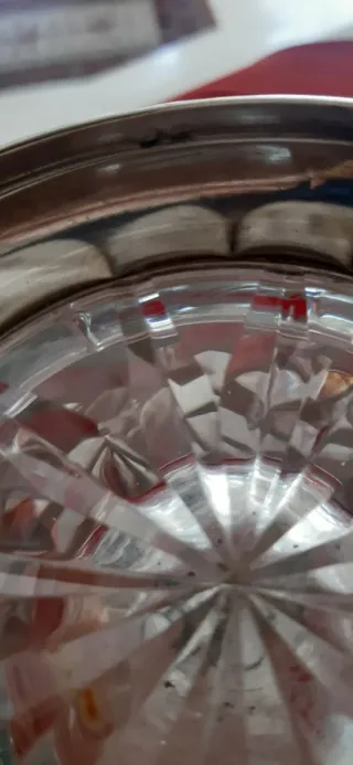 Jarrón de cristal con base de plata