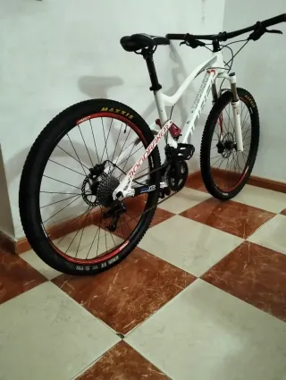Mondraker Trackerr 29" muy ligera y como nueva